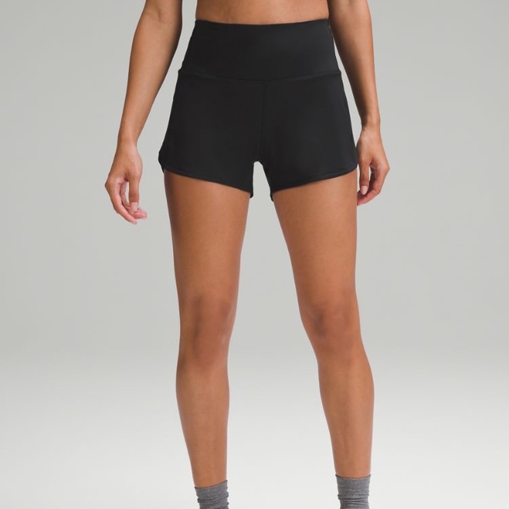 Lululemon Speed up short Mid Rise Lined 4” Short Black 8